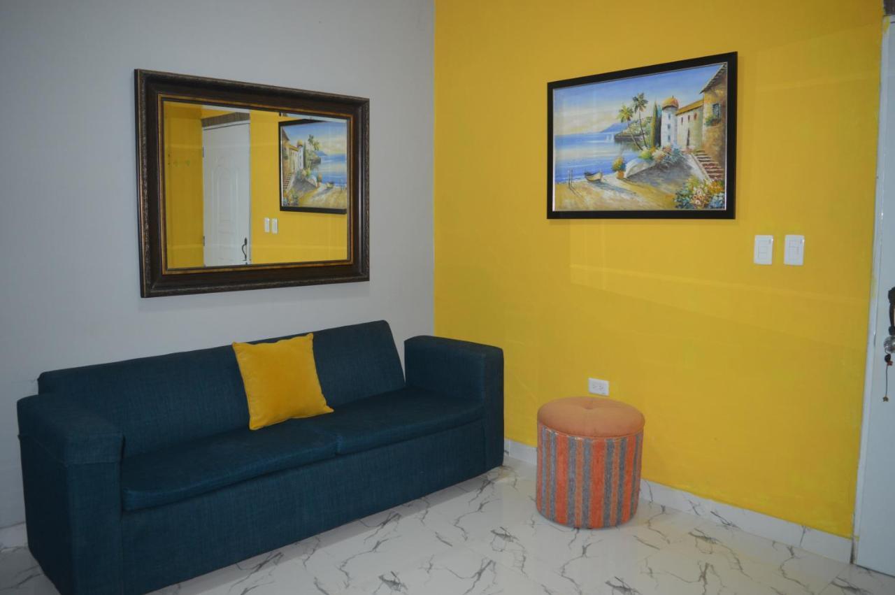 Apartamento Amueblado Caribe, Santo Domingo A 10 Minutos Del Aeropuerto Internacional De Las Americas 외부 사진